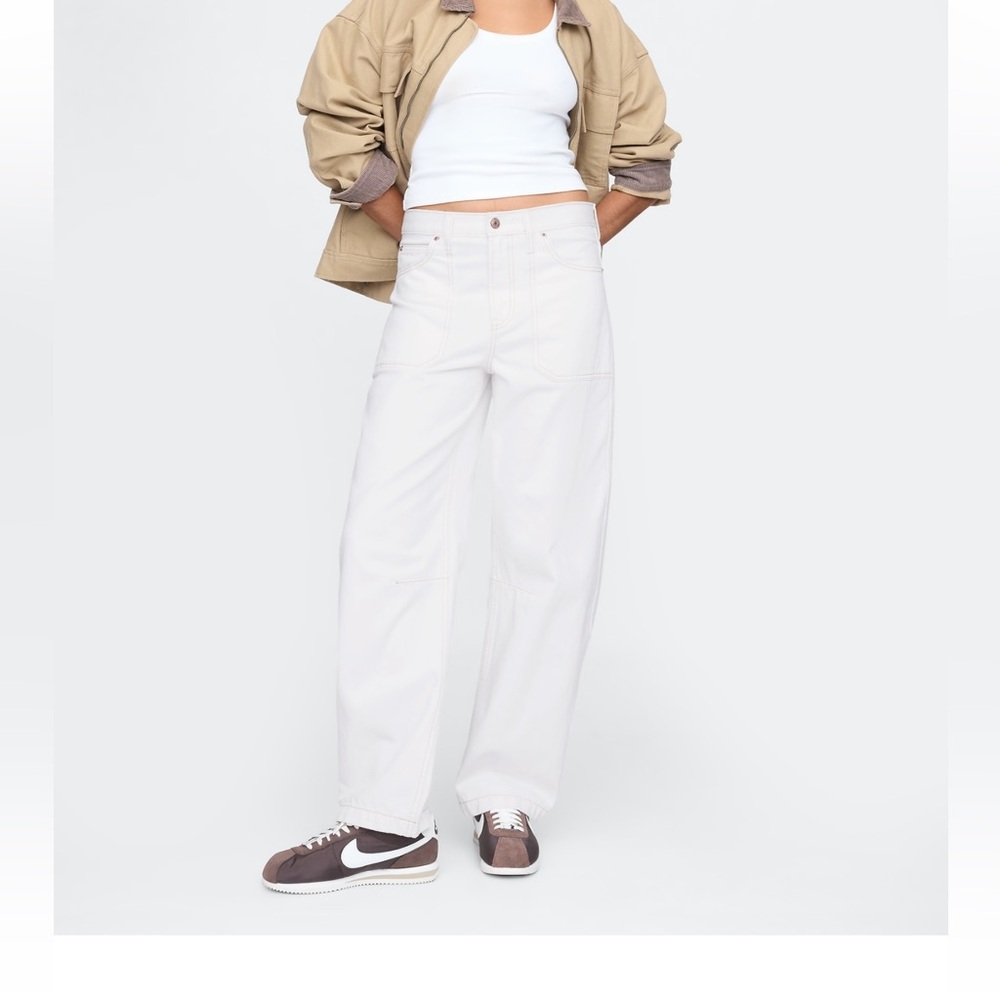 GAP Women's Cream High Waisted Barrel Jeans